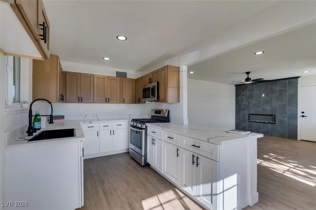 5128 Mountain View Drive, Las Vegas, NV 89146 - Image #1