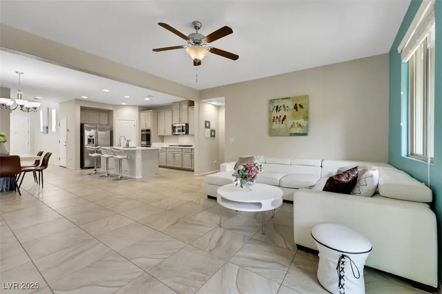 7306 Summer Grove Avenue, Las Vegas, NV 89117 - Image #3