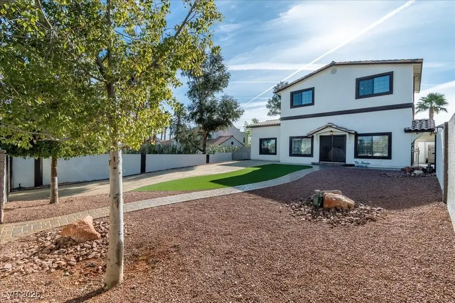 2200 S Pioneer Way, Las Vegas, NV 89117 - Image #3