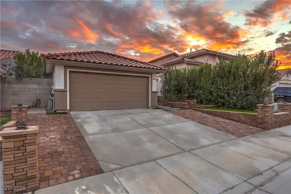 8233 W Rochelle Avenue, Las Vegas, NV 89147