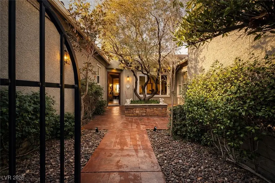 2515 Finlarig Street, Henderson, NV 89044 - Image #2