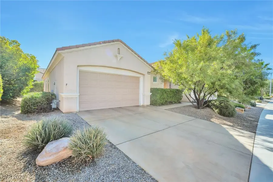 2182 Clearwater Lake Drive, Henderson, NV 89044 - Image #2