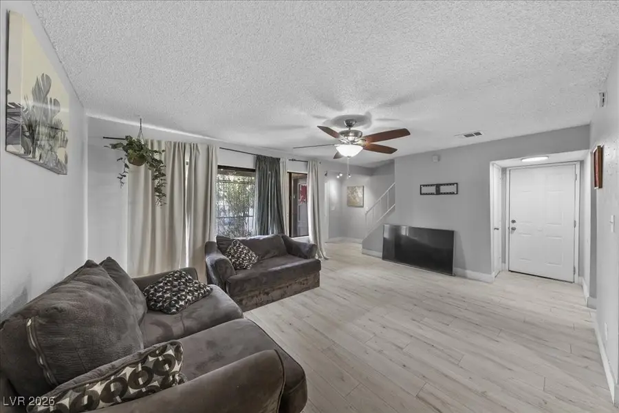 5026 Village Drive, Las Vegas, NV 89142 - Image #3