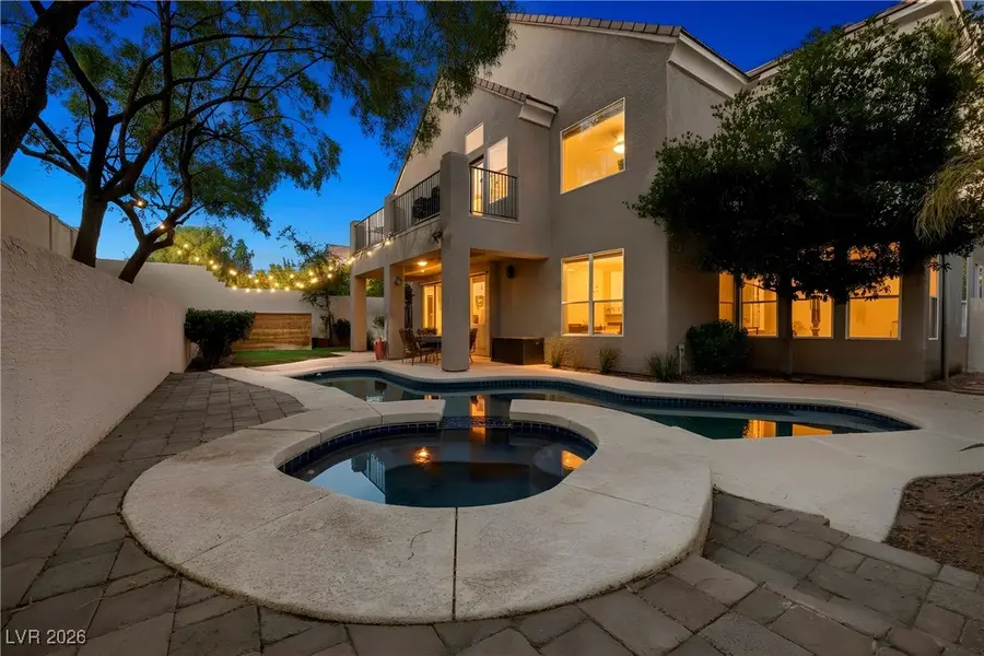 1001 Meadowleah Street, Las Vegas, NV 89145 - Image #3