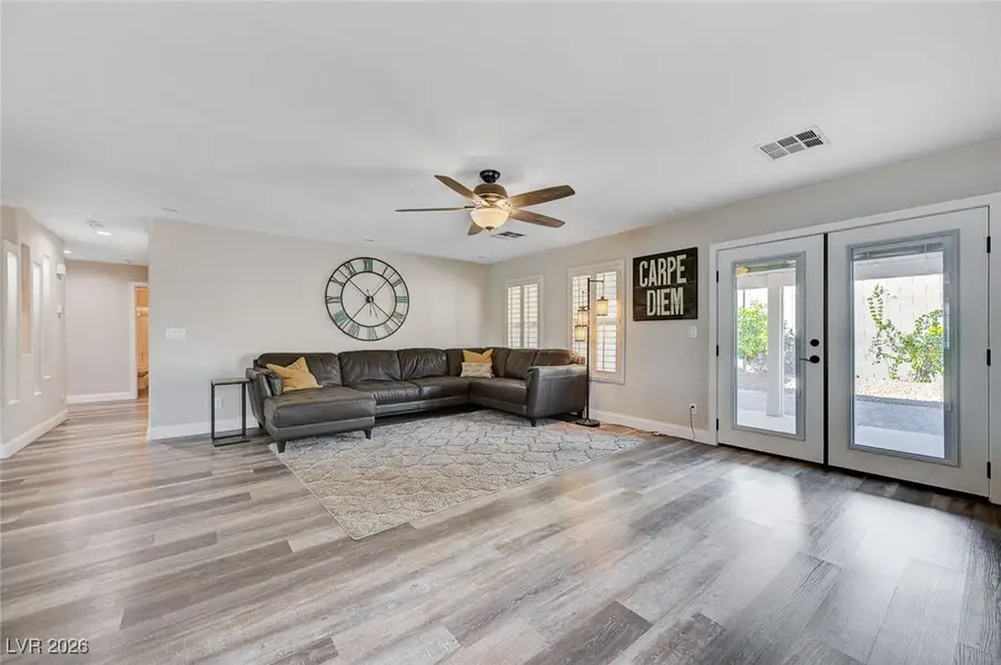 246 Du Fort Avenue, Henderson, NV 89002 - Image #2