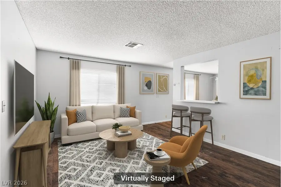 5191 Pioneer Avenue #204, Las Vegas, NV 89146 - #3