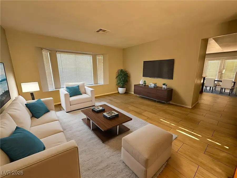 3308 Stacey Lyn Drive, Las Vegas, NV 89117 - Image #2