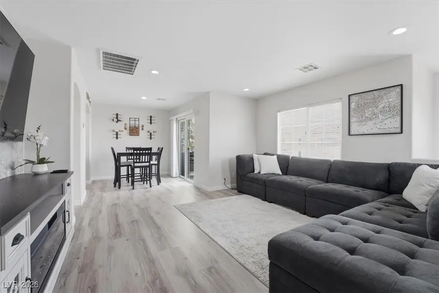 6255 Peneplain Avenue, Las Vegas, NV 89139 - #2