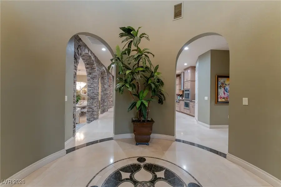 8223 Windrush Avenue, Las Vegas, NV 89117 - Image #3