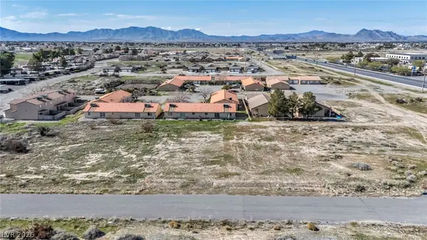 1060 S Leo Court, Pahrump, NV 89048