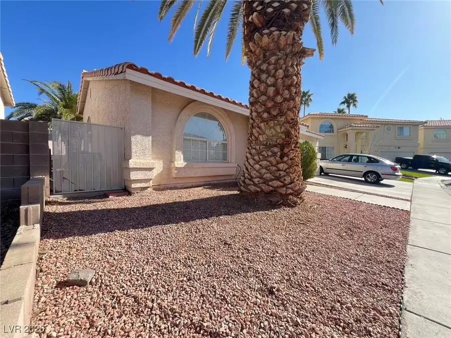 254 Finestra Drive, Henderson, NV 89074 - Image #2