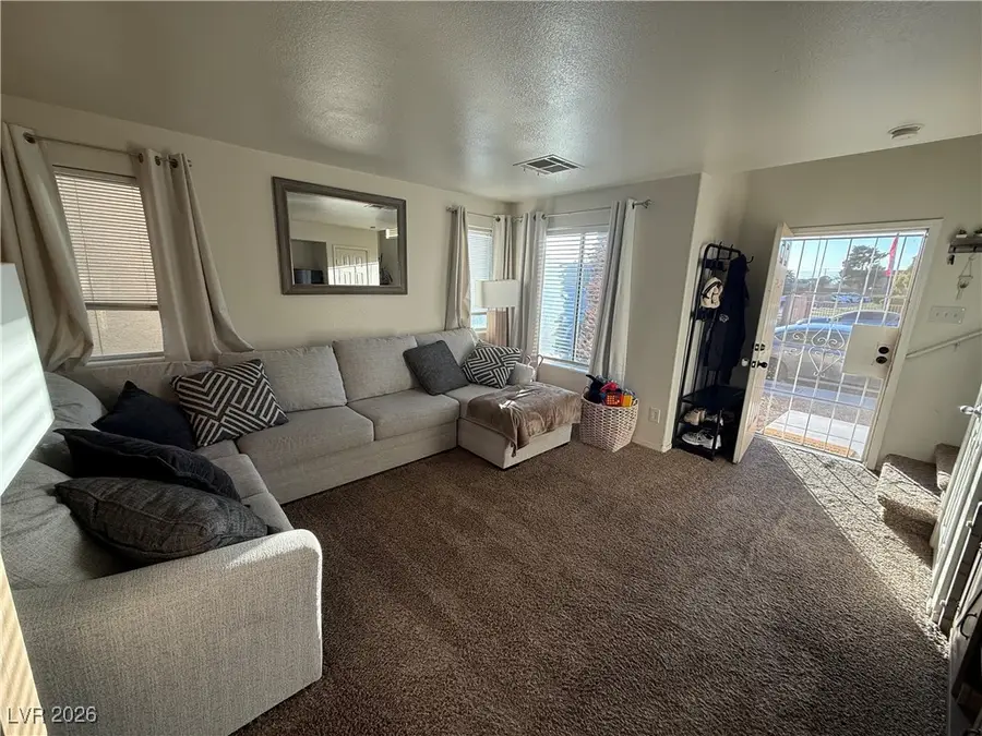 2078 Sandy Lane, Las Vegas, NV 89115 - Image #2