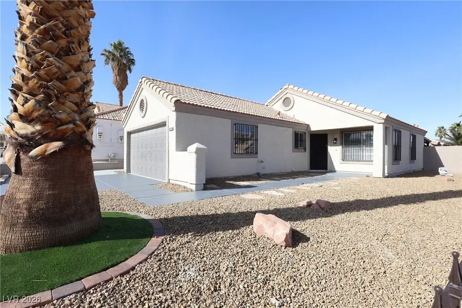 6500 White Swan Circle, Las Vegas, NV 89108 - Image #2