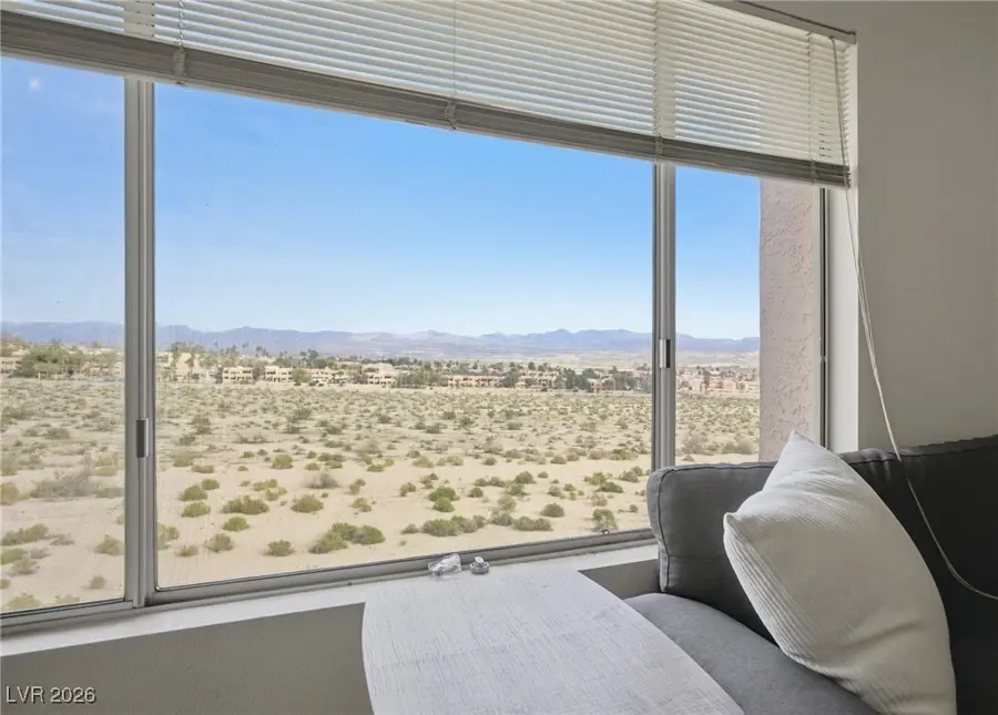 2028 Mesquite Lane #202, Laughlin, NV 89029 - Image #3