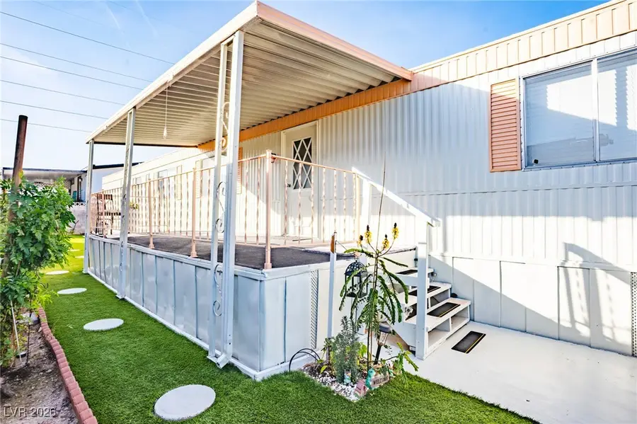 4577 Royal Ridge Boulevard #131, Las Vegas, NV 89103 - Image #2