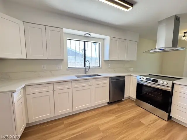 3055 Santa Margarita Street, Las Vegas, NV 89146 - #3