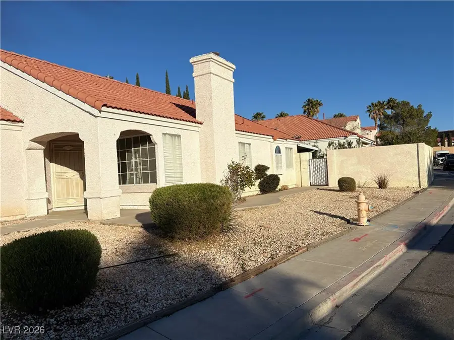 9700 Sierra Mesa Avenue, Las Vegas, NV 89117 - Image #2