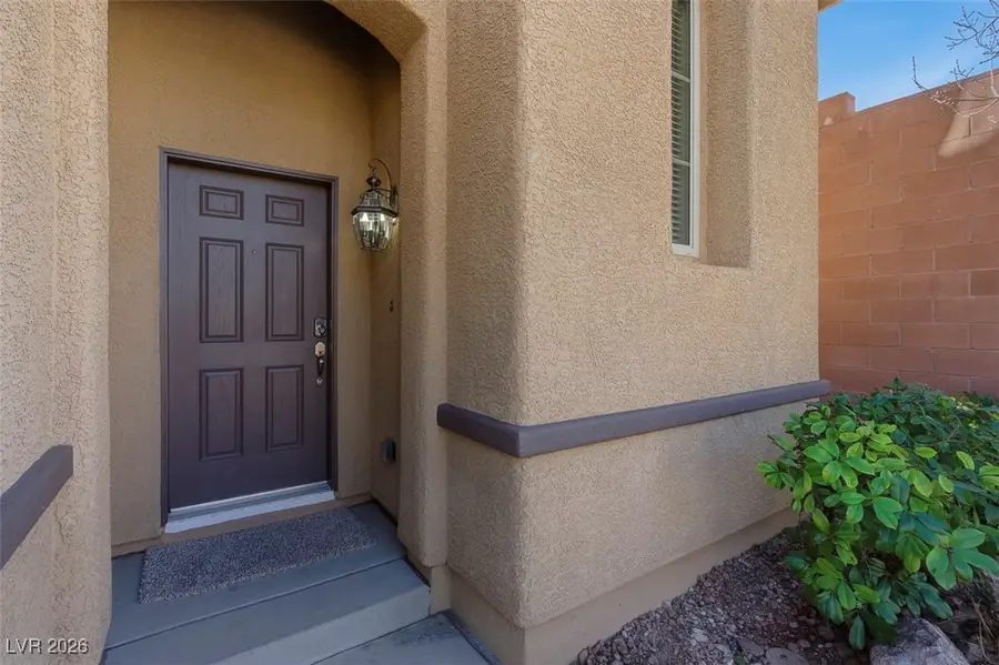 10461 Poplar Park Avenue, Las Vegas, NV 89166 - Image #3