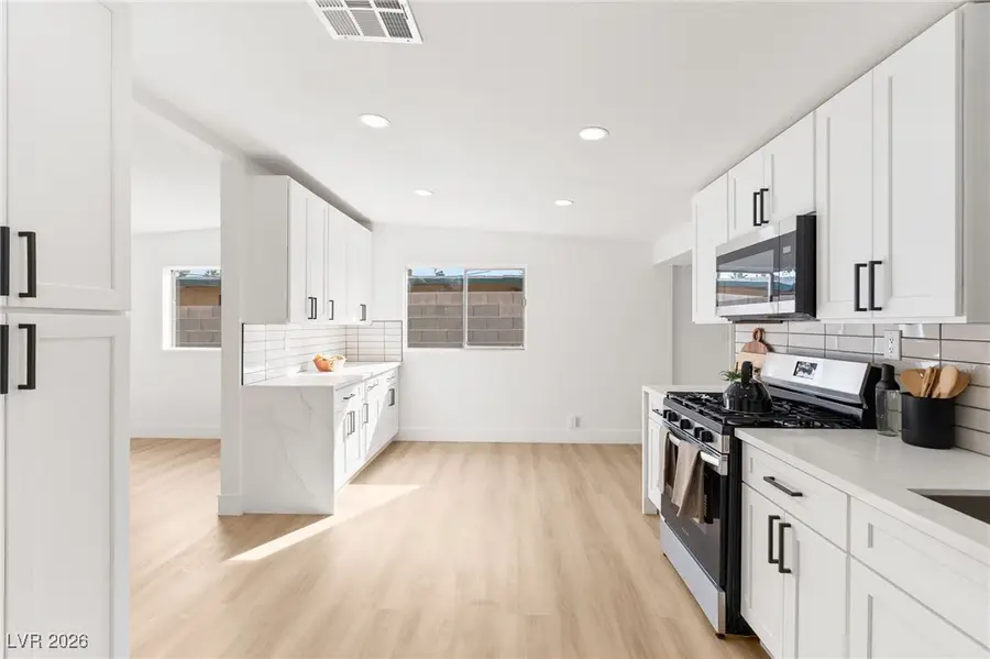 1305 Sattes Street, Las Vegas, NV 89101 - Image #2