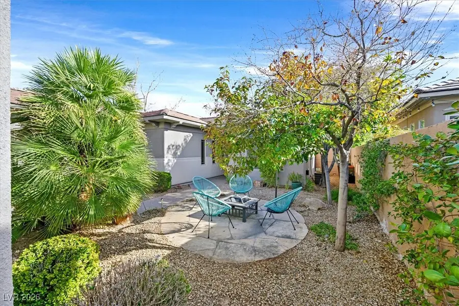 108 Emerald Dunes Circle, Henderson, NV 89052 - Image #2