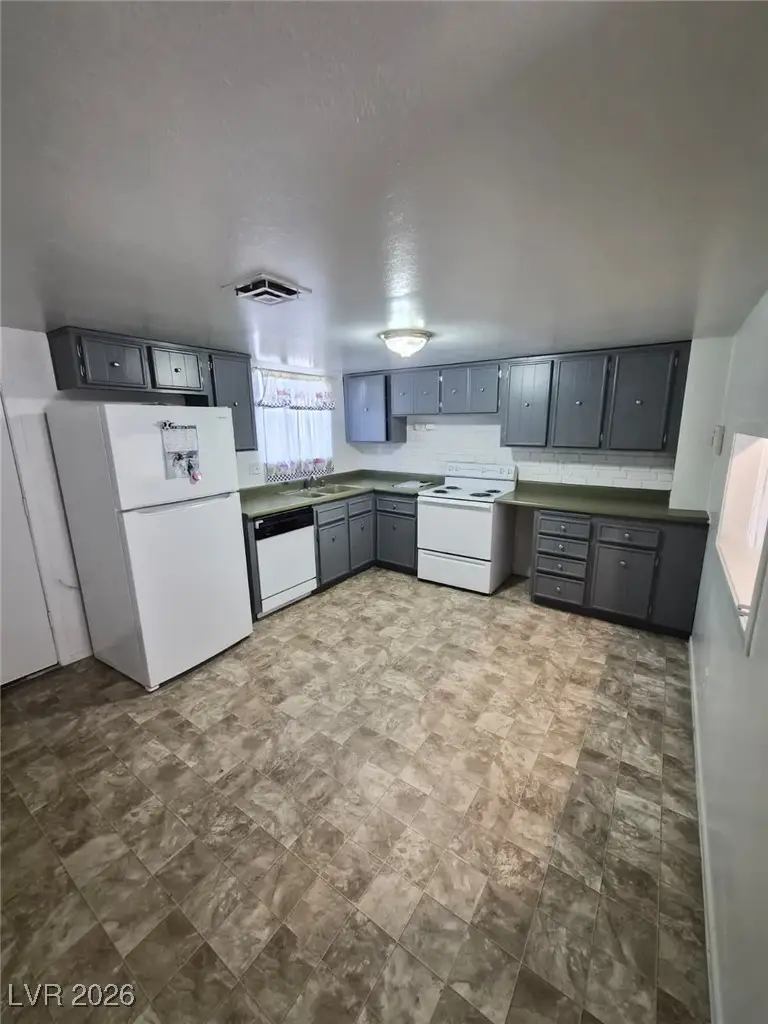 414 Pecos Way, Las Vegas, NV 89121 - Image #3
