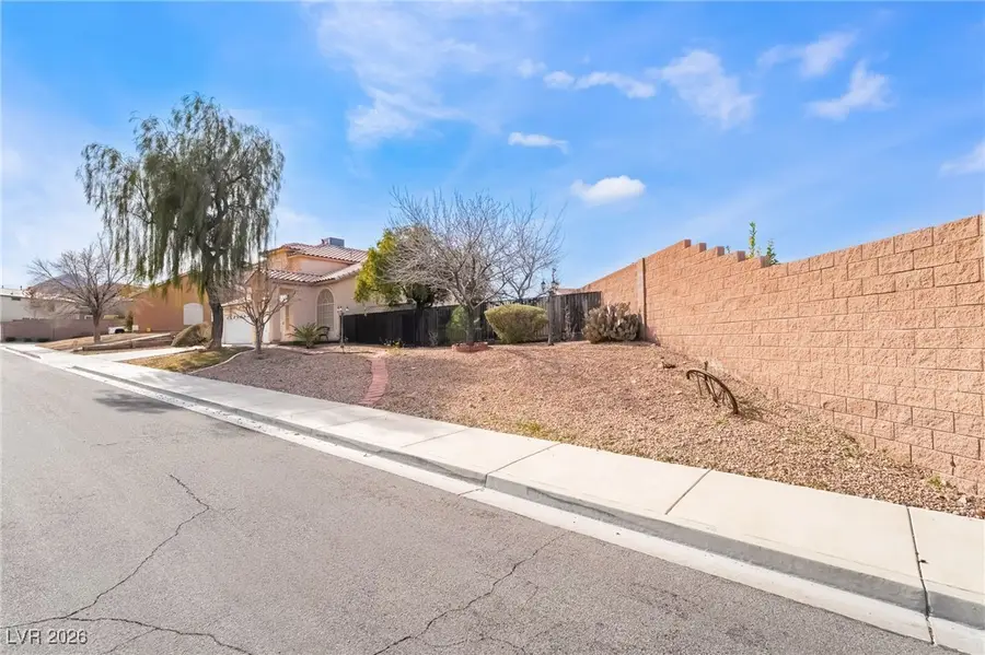 2199 Kernwood Street, Henderson, NV 89002 - Image #3