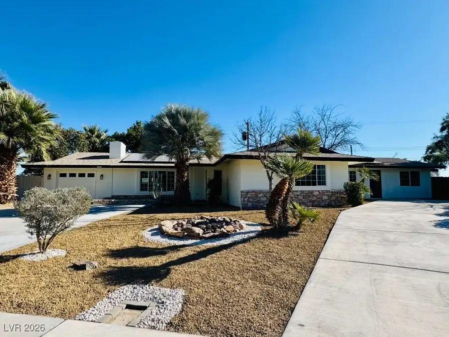 3182 Camel Back Drive, Las Vegas, NV 89169 - Image #3