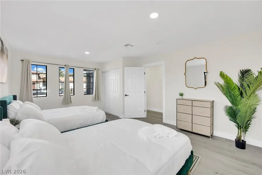 3972 Tudur Lane, Las Vegas, NV 89119 - Image #3
