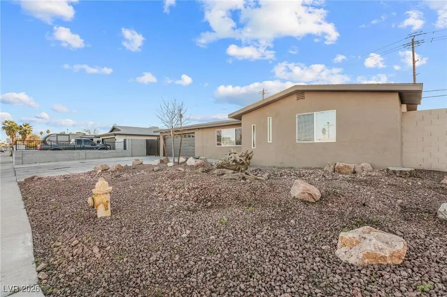 3313 El Camino Real, Las Vegas, NV 89121 - #2