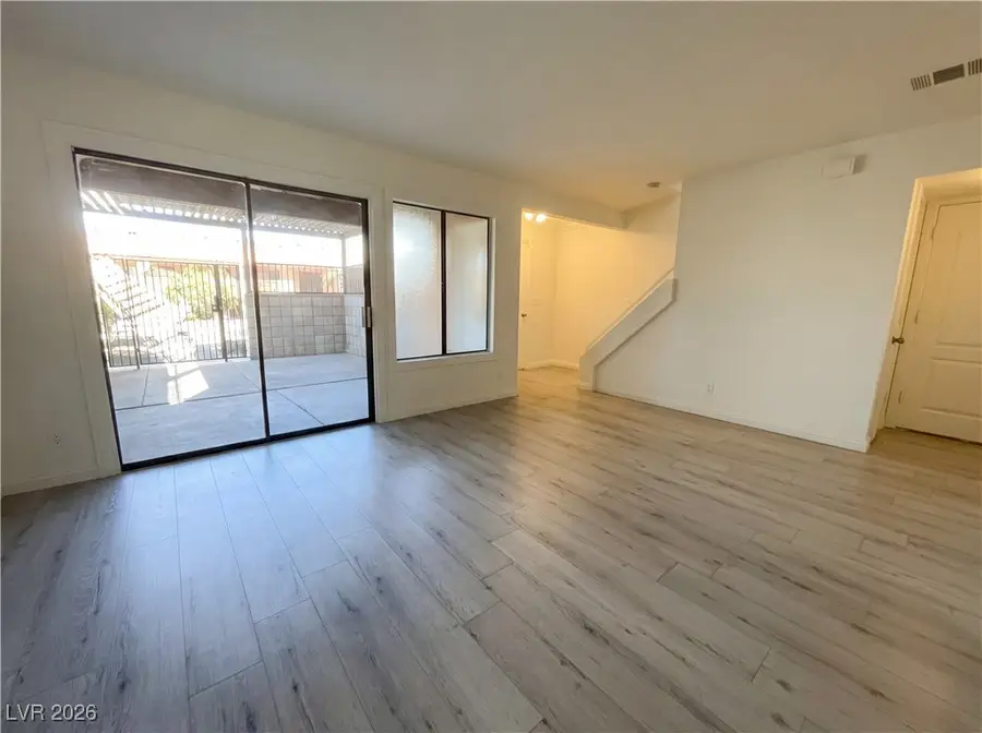 5097 Village Drive, Las Vegas, NV 89142 - Image #3