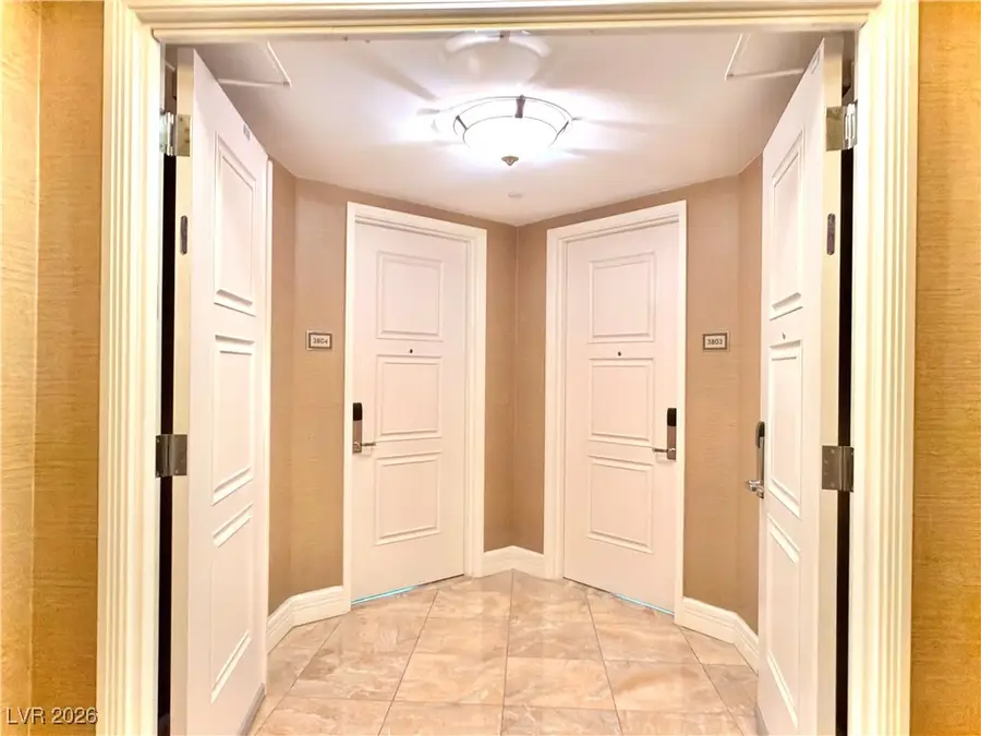 2000 N Fashion Show Drive #3804, Las Vegas, NV 89109 - #2