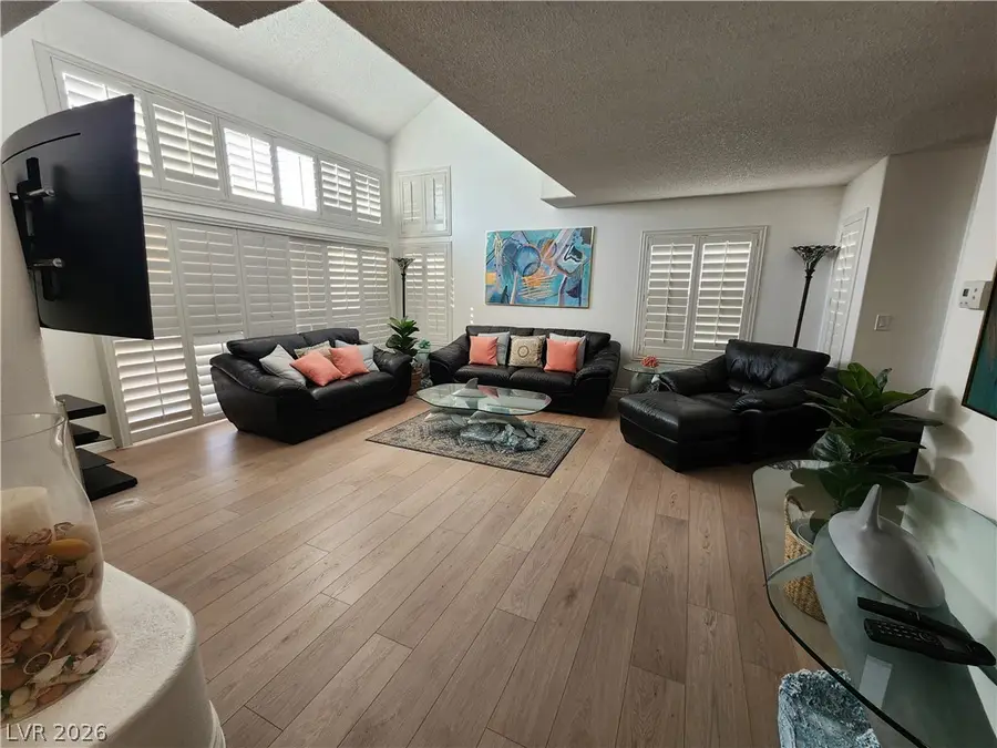 3033 Misty Harbour Drive, Las Vegas, NV 89117 - Image #3