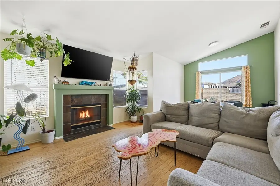 1412 Grape Arbor Way, Las Vegas, NV 89142 - Image #2