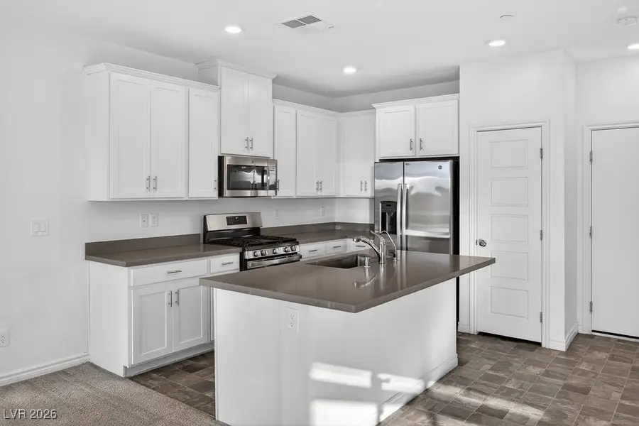 7336 N Decatur Boulevard #3, Las Vegas, NV 89131 - Image #2