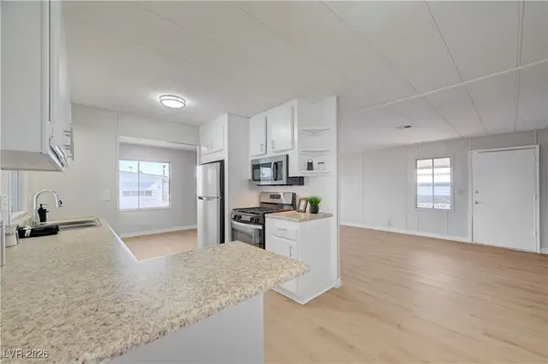 3539 Lost Hills Drive, Las Vegas, NV 89122