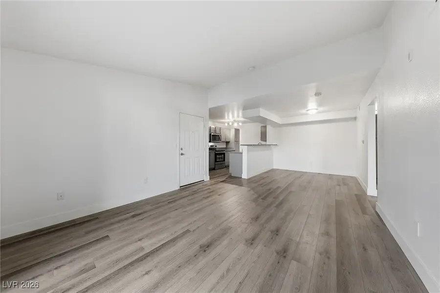 5055 W Hacienda Avenue #2016, Las Vegas, NV 89118 - #2
