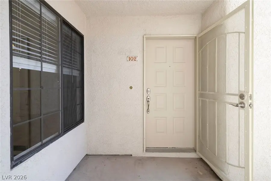 2643 S Durango Drive #102, Las Vegas, NV 89117 - #3