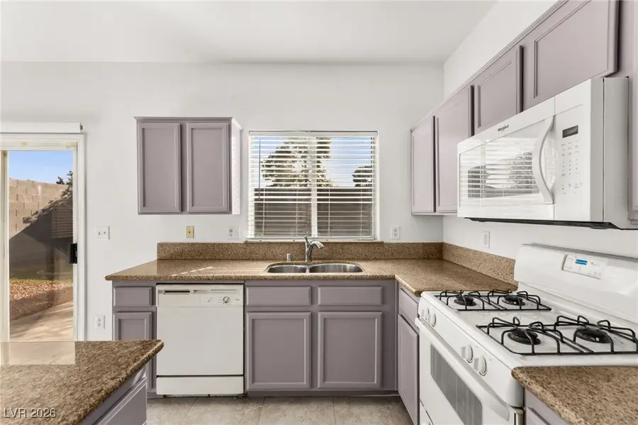 2201 Radiant Beam Avenue, Las Vegas, NV 89123 - Image #3