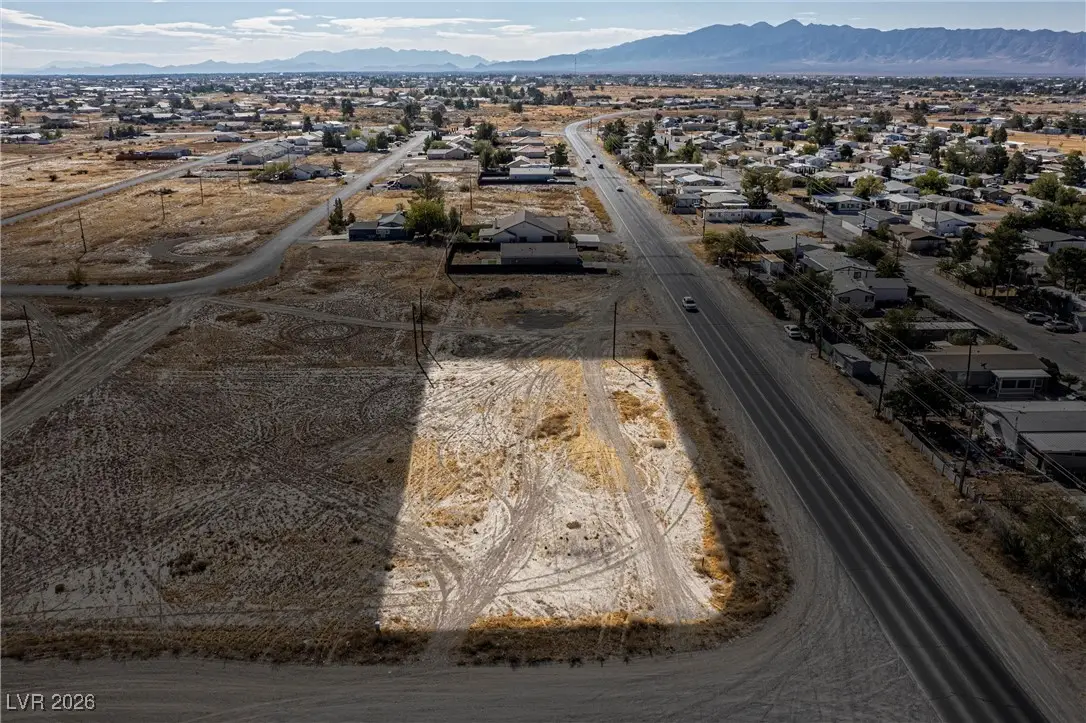 21 E Arizona Street, Pahrump, NV 89048 - Image #1