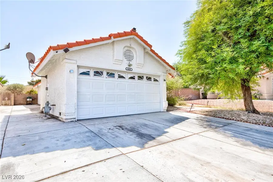 5438 Beaverhead Drive, Las Vegas, NV 89120 - Image #2