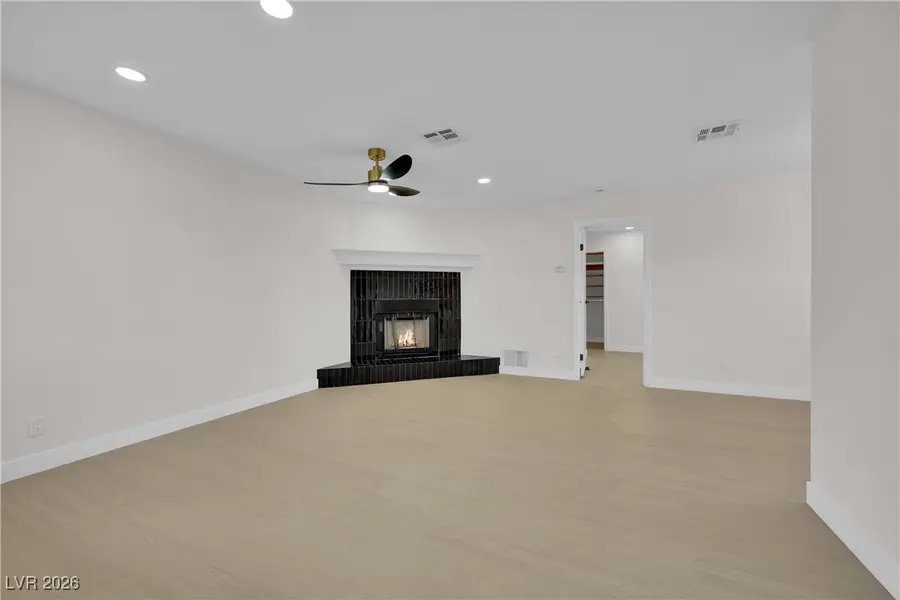 5841 Medallion Drive #102, Las Vegas, NV 89122 - #2