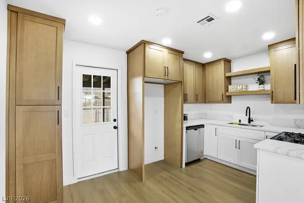 246 Kansas Avenue, Henderson, NV 89015