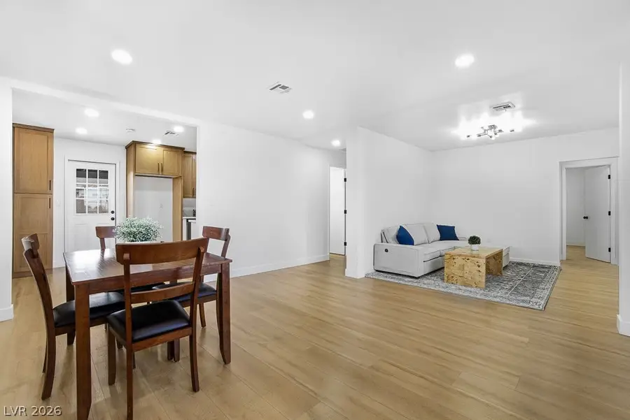 246 Kansas Avenue, Henderson, NV 89015 - Image #3