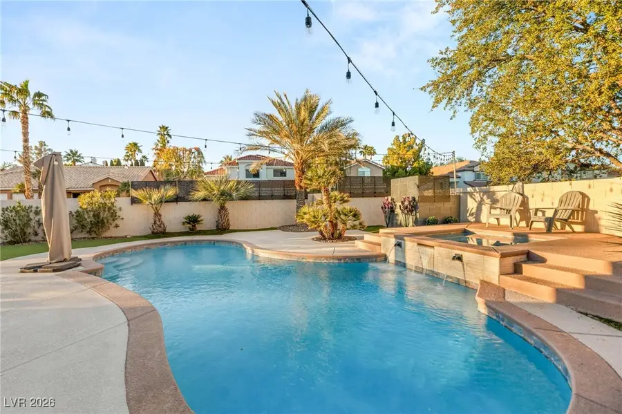 2040 Shadow Brook Way, Henderson, NV 89074 - Image #2
