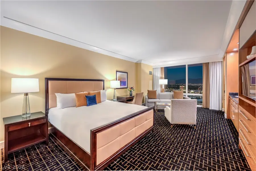 2000 Fashion Show Drive #4015, Las Vegas, NV 89109 - #2