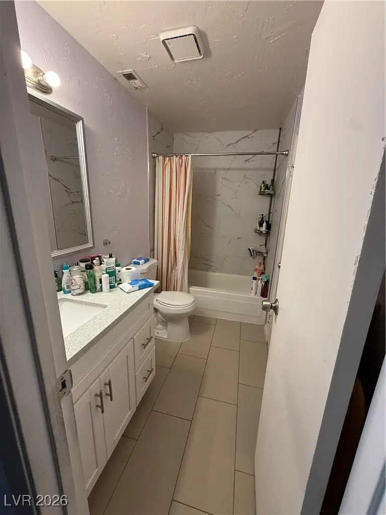 3636 Three Bars Court, Las Vegas, NV 89115 - Image #3