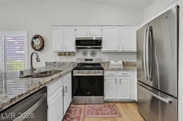 7250 White Dove Drive #104, Las Vegas, NV 89149