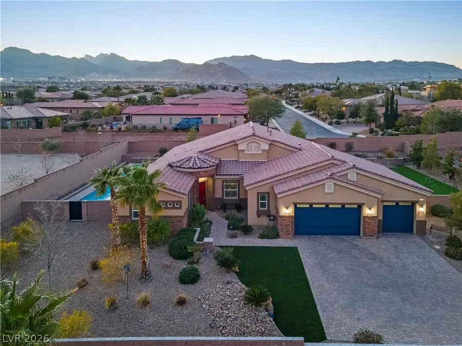 5565 N Grand Canyon Drive, Las Vegas, NV 89149 - Image #2