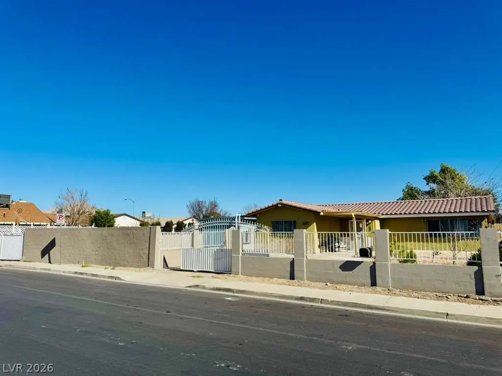 4736 Beadle Street, Las Vegas, NV 89122 - Image #1