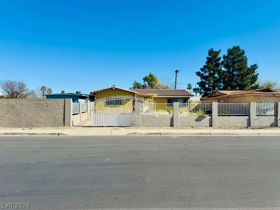 4736 Beadle Street, Las Vegas, NV 89122 - Image #3